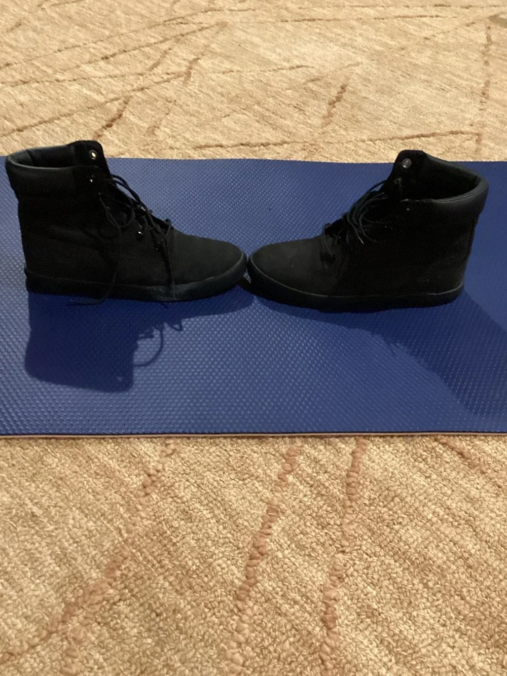 Timberland Women’s Black Suede Chukka Boots